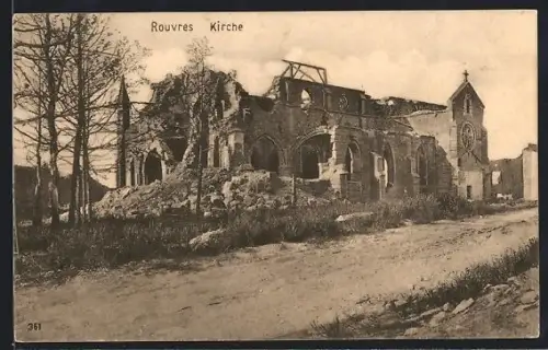 AK Rouvres, Église en ruines après la destruction