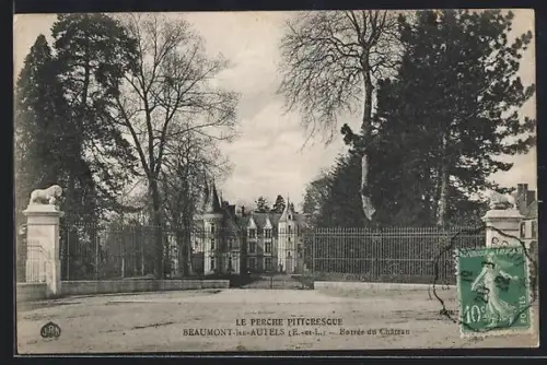 AK Beaumont-les-Autels /E.-et-L., Entrée du Château