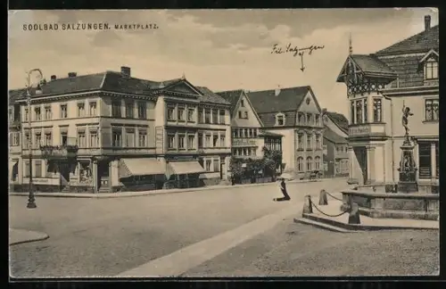 AK Bad Salzungen, Marktplatz mit Mohren-Apotheke und Brunnen