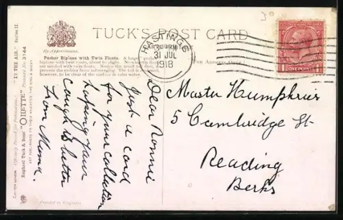 Künstler-AK Pusher Doppeldecker-Wasserflugzeug über dem Meer