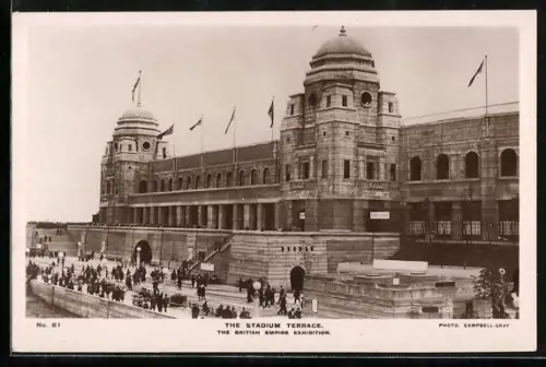 AK Wembley, The British Empire Exhibition, The Stadium Terrace, Ausstellung
