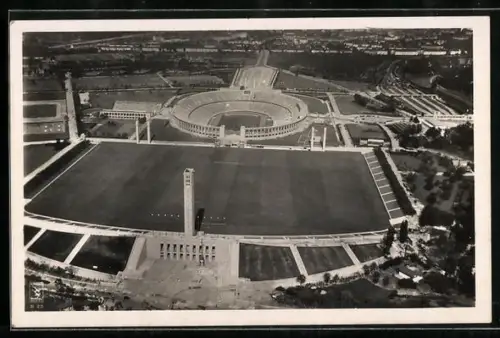 AK Berlin, Gesamtansicht vom Olympia-Stadion