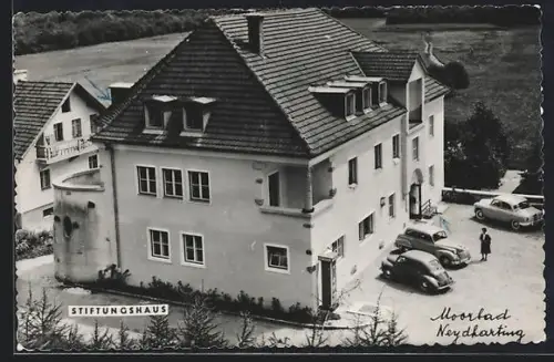 AK Neydharting, Stiftungshaus