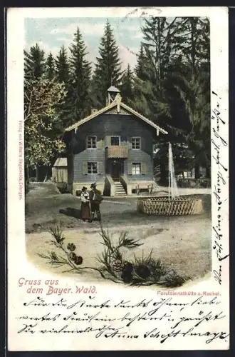 AK Rachel / Bayer. Wald, Forstdiensthütte, Brunnen, Waldlandschaft