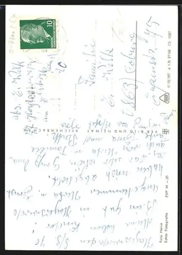 AK Hoyerswerda, Partie aus der Altstadt, Neustadt-Magistrale mit Rabatten