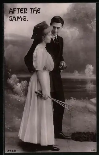 AK After the game, Pärchen mit Diabolo steht am Wegesrand, Spielzeug
