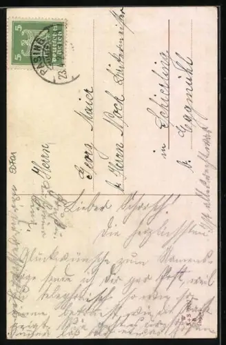 AK Geburtstagsglückwünsche, Kleine Puppe mit Rosenstrauss beim Telefonieren