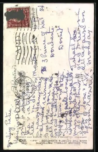 Künstler-AK Mabel Lucie Attwell: God bless our `levenses, Kleine Putzfrau bei der Teebereitung um 11 Uhr