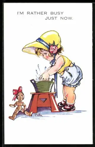 Künstler-AK sign. Phyllis Cooper: niedliches Mädchen mit Puppe wäscht in einer Waschschüssel