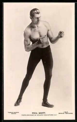 AK Boxer Phil Scott in der Linksauslage