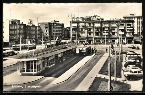AK Arnhem, Stationsplein