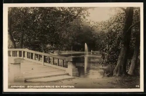 AK Arnhem, Sonsbeek-Brug en Fontein