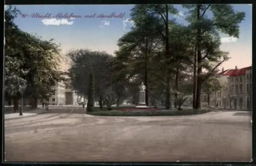 AK Utrecht, Maliebaan met standbeeld