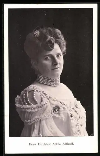 AK Portrait von Frau Direktor Althoff, Zirkus