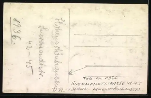 Foto-AK Berlin-Hohenschönhausen, Wohnhaus in der Suermondtstrasse 42-45, 1936