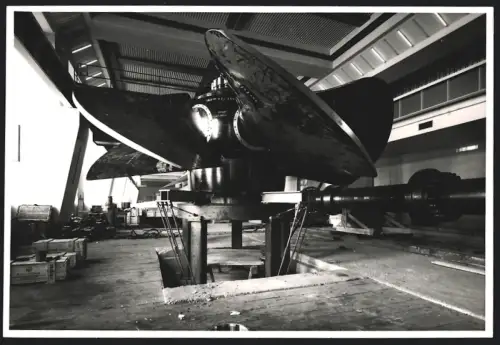 4 Fotografien Ansicht Ybbs, Kraftwerk Ybbs-Persenbeug, Schalt- und Relaiswarte, Kaplan Turbine, Synchrongenerator