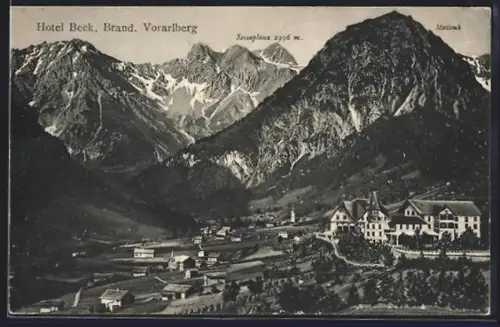 AK Brand /Vorarlberg, Hotel Beck, Ortsansicht mit Bergpanorama