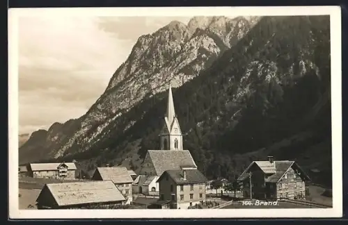 AK Brand /Vorarlberg, Kirche und Bergpanorama
