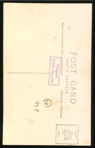 AK Kleines Kind mit Spielzeugrad und Ball