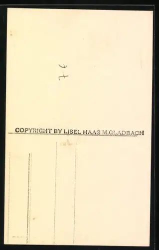 AK Kleiner Junge mit einem Spielzeugpferd