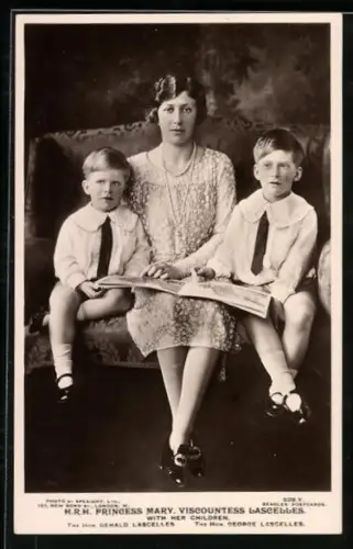 AK Princess Mary, Viscountess Lascelles, with her Children