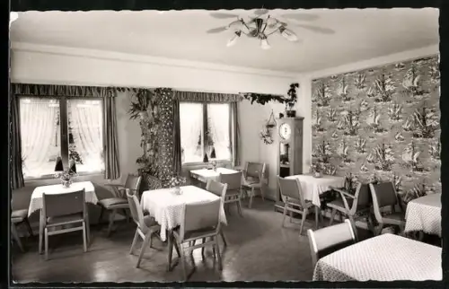 AK Hinterzarten /Hochschwarzwald, Hotel Haus Silberdistel, Innenansicht