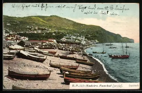 AK Funchal, Fischerboote am Strand, Madeira