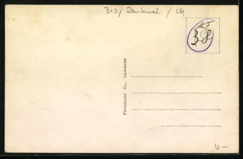 AK Yverdon, Le chateau et statue de Pestalozzi