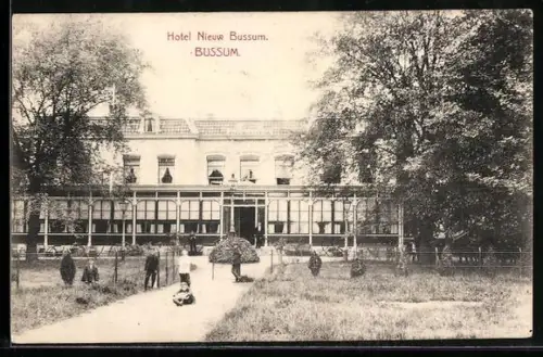 AK Bussum, Hotel Nieuw