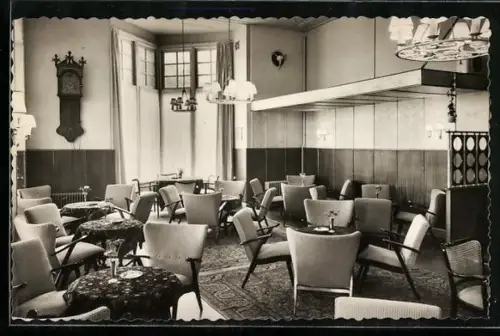 AK Amersfoort, Hoekje van het Café, Monopole, Stationsplein 6, Directie W. Hoogland