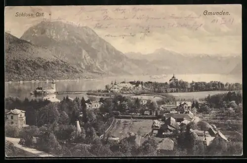 AK Gmunden, Schloss Ort, See mit Bergpanorama