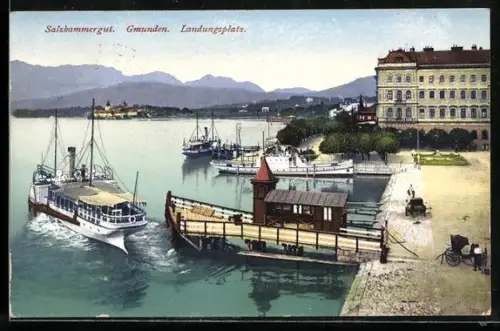 AK Gmunden /Salzkammergut, Landungsplatz mit Dampfschiff und Uferpromenade