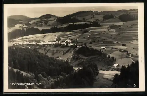 AK Königswiesen /O.Ö., Panorama mit Kirche und Gehöften