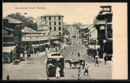 AK Bombay, Strassenansicht mit Passanten