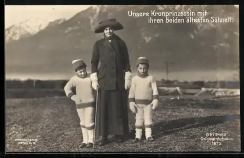 AK Kronprinzessin Cecilie mit ihren beiden ältesten Söhnen