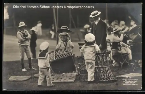 AK Die drei ältesten Söhne des Kronprinzenpaares mit Korbstühlen