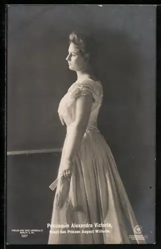 AK Prinzessin Alexandra Victoria, Braut des Prinzen August Wilhelm von Preussen