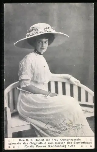 AK Zum Besten des Blumentages für die Provinz Brandenburg 1911 - Kronprinzessin Cecilie auf einer Bank