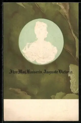 AK Kaiserin Auguste Victoria Königin von Preussen, weisse Prägung auf grünem Grund