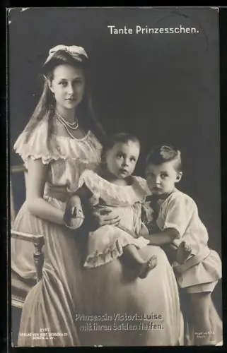 AK Tante Prinzesschen, Prinzessin Victoria Luise mit ihren beiden Neffen