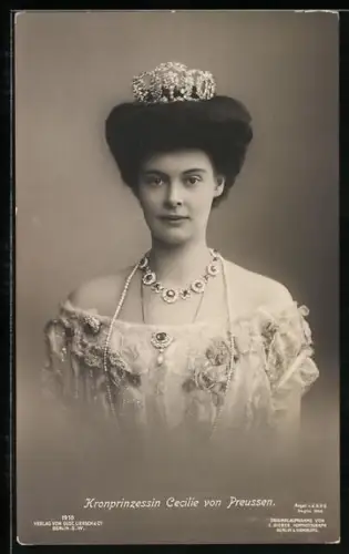AK Portrait Kronprinzessin Cecilie von Preussen