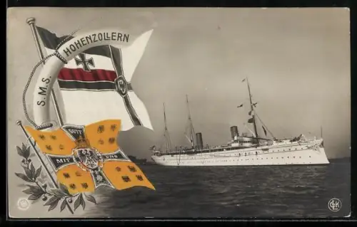 AK Kriegsschiff S. M. S. Hohenzollern vor der Küste, Reichskriegsfahne