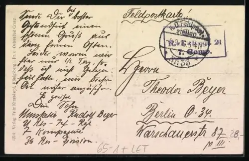 AK Tukum, Bahnhof West mit Männern in Wintermänteln