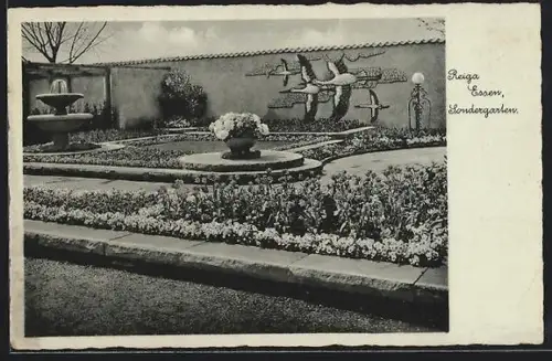 AK Essen, Reiga, Sondergarten, Beet mit Springbrunnen