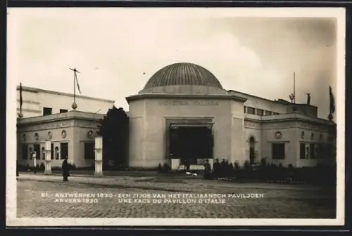 AK Antwerpen, Wereldtenoonstelling 1930, Een Zijde van het Italiaansch Paviljoen