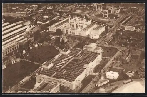 AK London, British Empire Exhibition 1924, Ausstellungsgelände vom Flugzeug aus