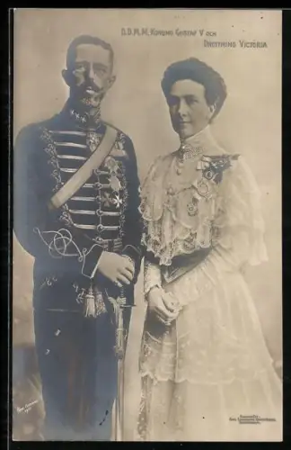 AK D.D.M.M. Konung Gustaf V. och Drottning Victoria