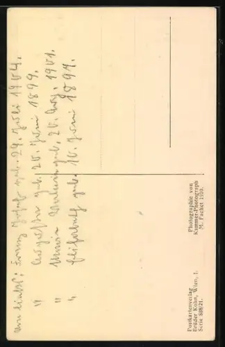 AK Die Kinder der Fürstin Elisabeth Seefred von Österreich in Sonntagskleidung