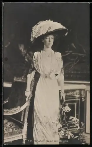 AK S. M. Elisabeth Reine des Belges