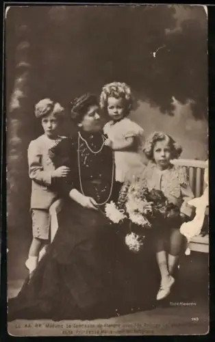 AK Comtesse de Flandre avec le Princess Marie-José de Belgique